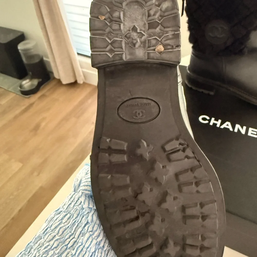 Authentic Chanel Black Cuff Boots - Picture 5 of 7